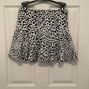 Guess ruffled skirt.